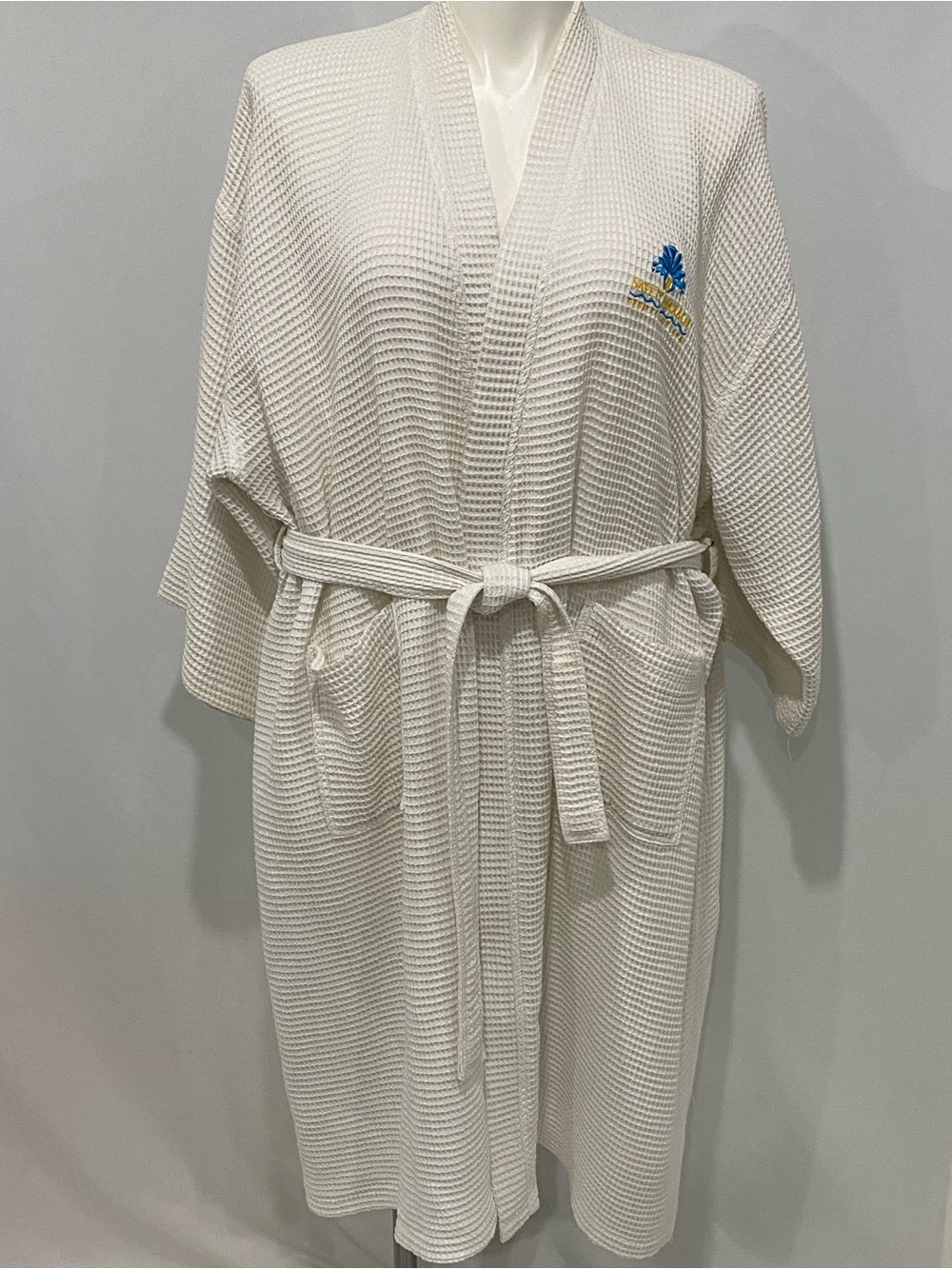 Safety Harbor Resort & Spa waffle knit robe size 4XL Unisex one size fits most